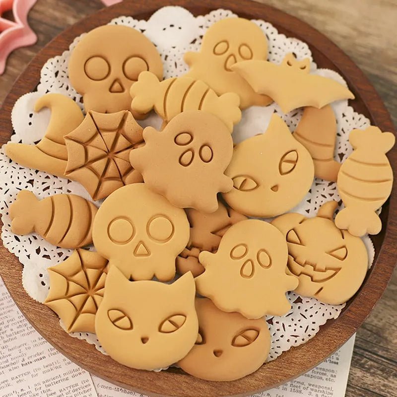 Lot De 8 Emporte-pièces Halloween Tescoma Delicia - Formes Fantômes, Citrouilles, Chauves-souris - Couleurs Assorties - 3